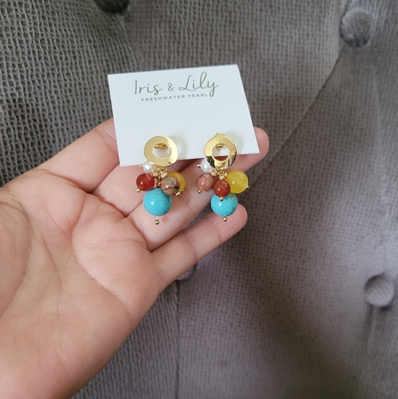 Iris & Lily Cluster Dangle Earrings - Picture 12 of 12